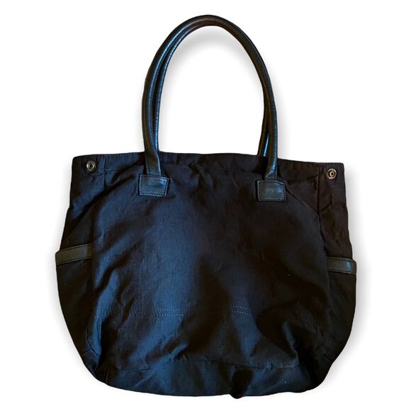 Burberry Black Large Side Snap With Strap Rivet Tote Purse - Picture 3 of 10